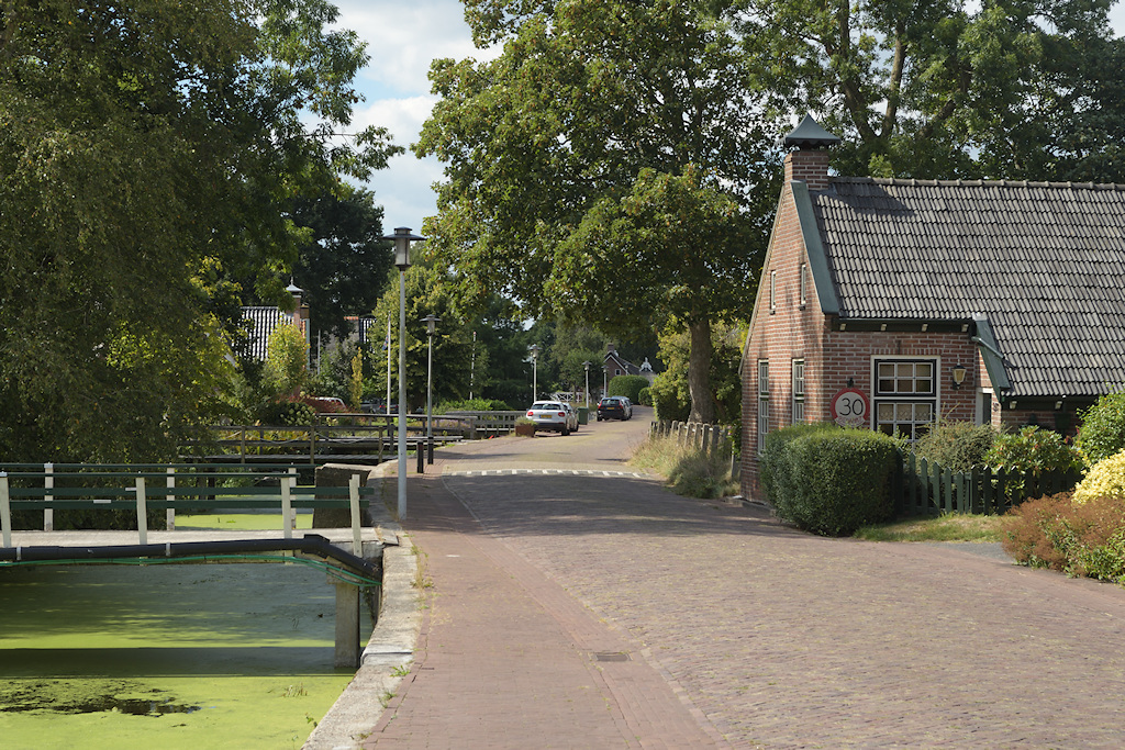 Feanw�ldsterw�l, Veenwoudsterwal