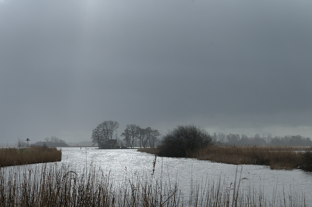 Jentsjemar met Huis op klein eilandje
