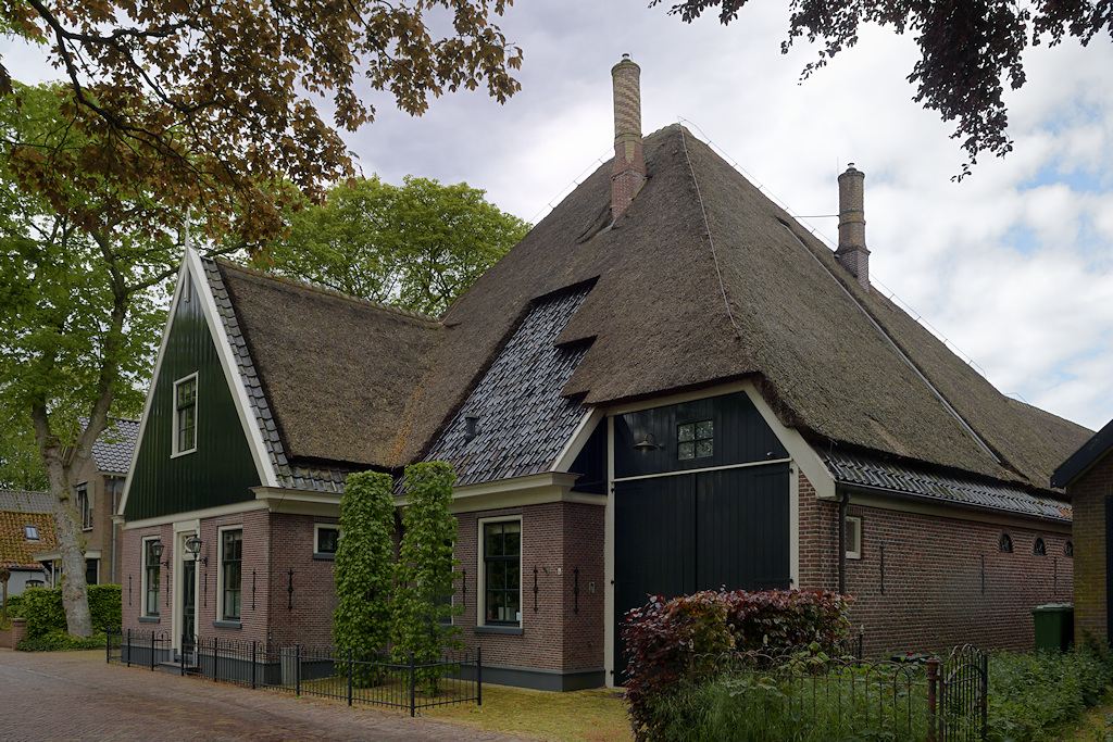 Westfriese stolpboerderij uit 1906