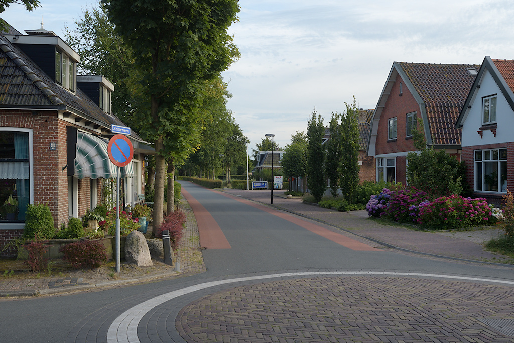 Tytsjerk, afslag van de Buorren naar de Zomerweg