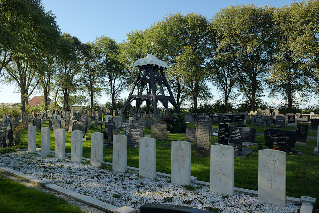 Begraafplaats Ypekolsgea met oorlogsgraven