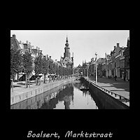 Bolsward, Marktstraat met het stadhuis in 1941