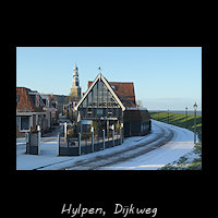 Sneeuw op de Dijkweg in Hindeloopen